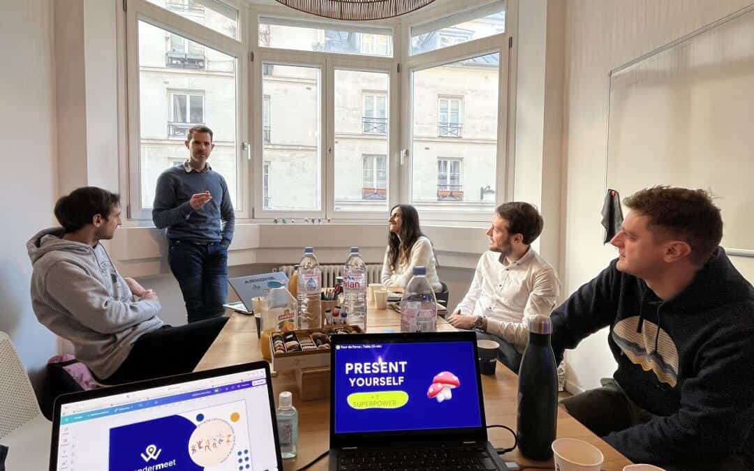 Team meeting around the WanderMeet project