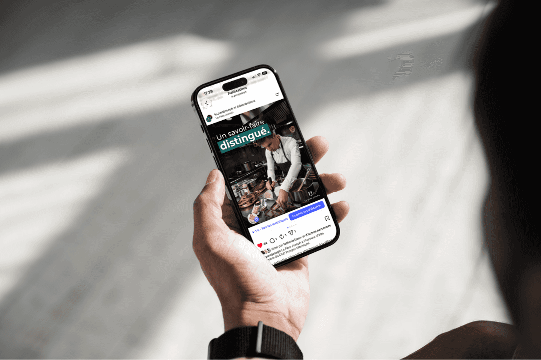 Publication d’une marque affichée sur un smartphone