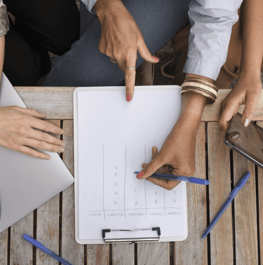 Arkone team planning a business solution in Puteaux