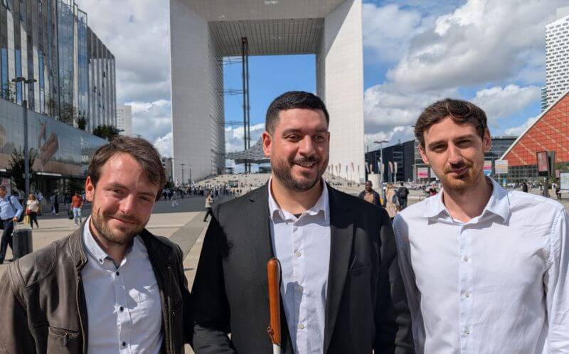 Team Arkone accompanied by Méhar in 2025